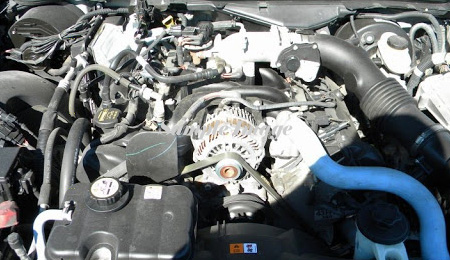 2009 Ford Crown Victoria Engines